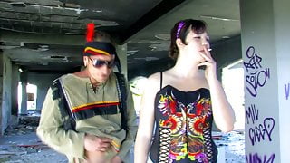 Franzoesische Amateure, Shalimare in ihrem ersten Film