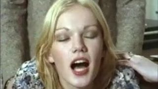Brigitte Lahaie Blondes humides (1978) sc2
